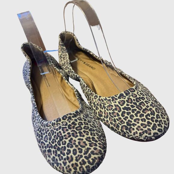 Lucky Brand Sz 10 Leopard print flats EUC - Picture 1 of 4
